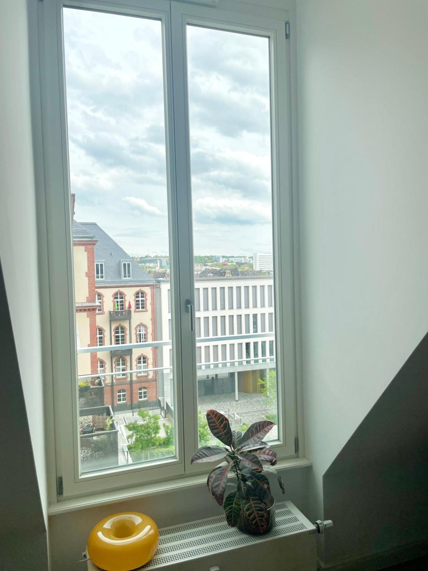 Super Zentrales Design-Apartment Wiesbaden Kültér fotó